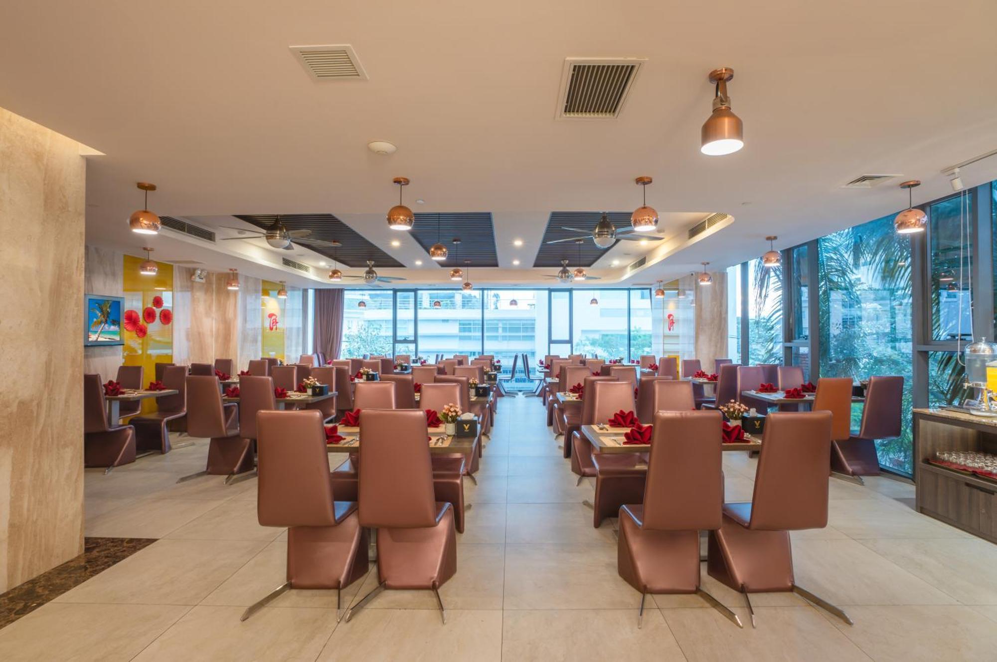 V Hotel Nha Trang Exterior photo
