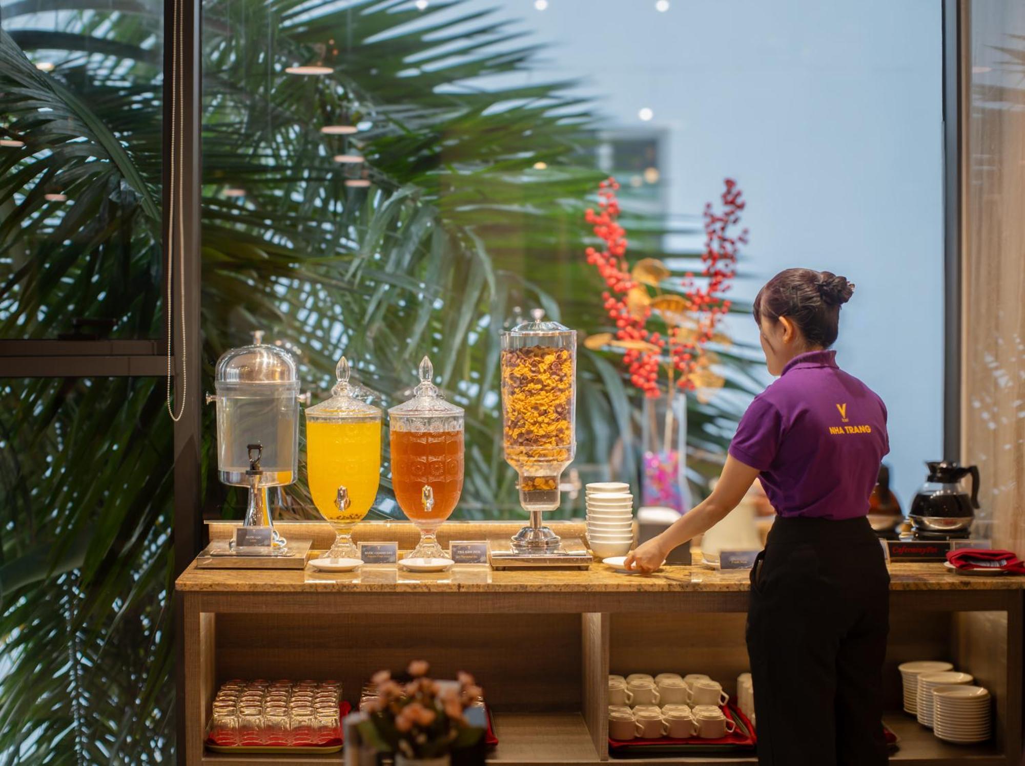 V Hotel Nha Trang Exterior photo